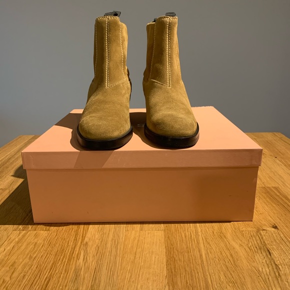 ACNE STUDIOS - Sand Beige Suede Ankle Boots - Picture 3 of 16